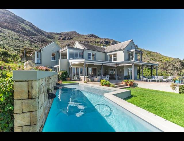 5 BEDROOM PROPERTY TO RENT IN DE GOEDE HOOP